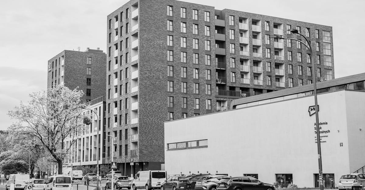 découvrez l'art et la science de l'urbanisme, un domaine essentiel qui façonne nos villes et améliore notre qualité de vie. plongée dans les stratégies de développement durable, la gestion des espaces publics et l'intégration des infrastructures pour un futur urbain harmonieux.