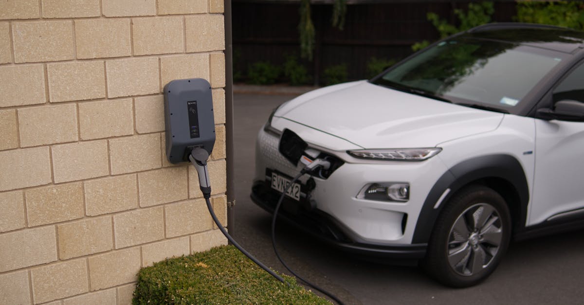 découvrez l'avenir des transports avec l'électromobilité : une solution écologique et innovante pour réduire les émissions de carbone et améliorer la qualité de l'air. explorez les technologies, les véhicules électriques et les infrastructures de recharge qui transforment notre manière de voyager.