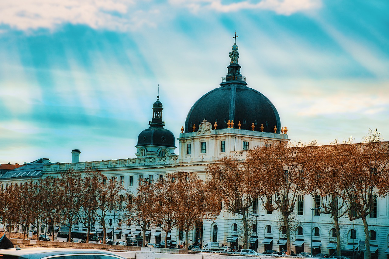 découvrez les initiatives et pratiques de la responsabilité sociétale des entreprises (rse) à lyon, pour un développement durable et responsable au cœur de la région.