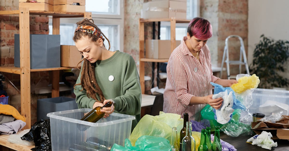 découvrez l’upcycling : une démarche écologique qui donne une seconde vie aux objets en les transformant de manière créative. adoptez le recyclage innovant pour préserver l’environnement tout en créant des pièces uniques !