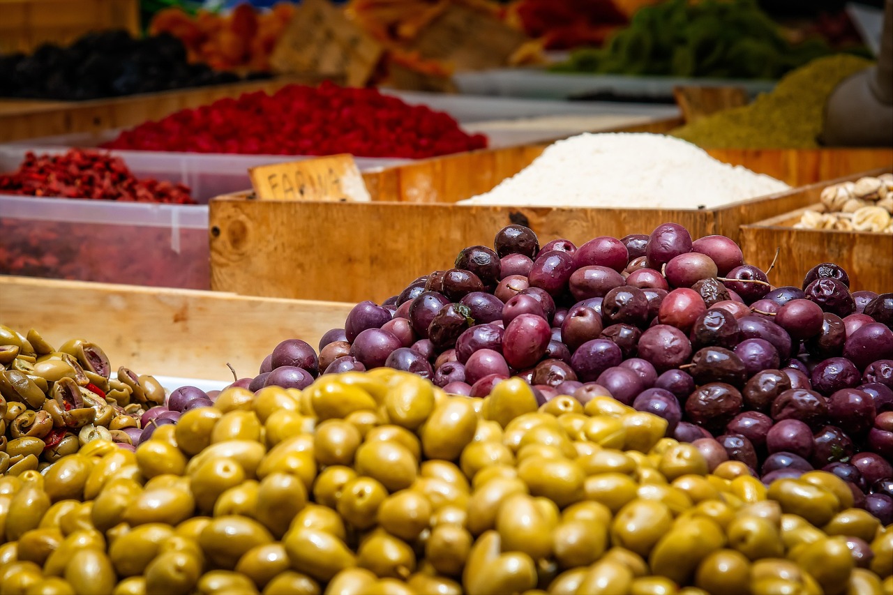 découvrez le marché cyclique, ses caractéristiques, ses tendances et comment anticiper les phases d'expansion et de récession pour optimiser vos investissements.
