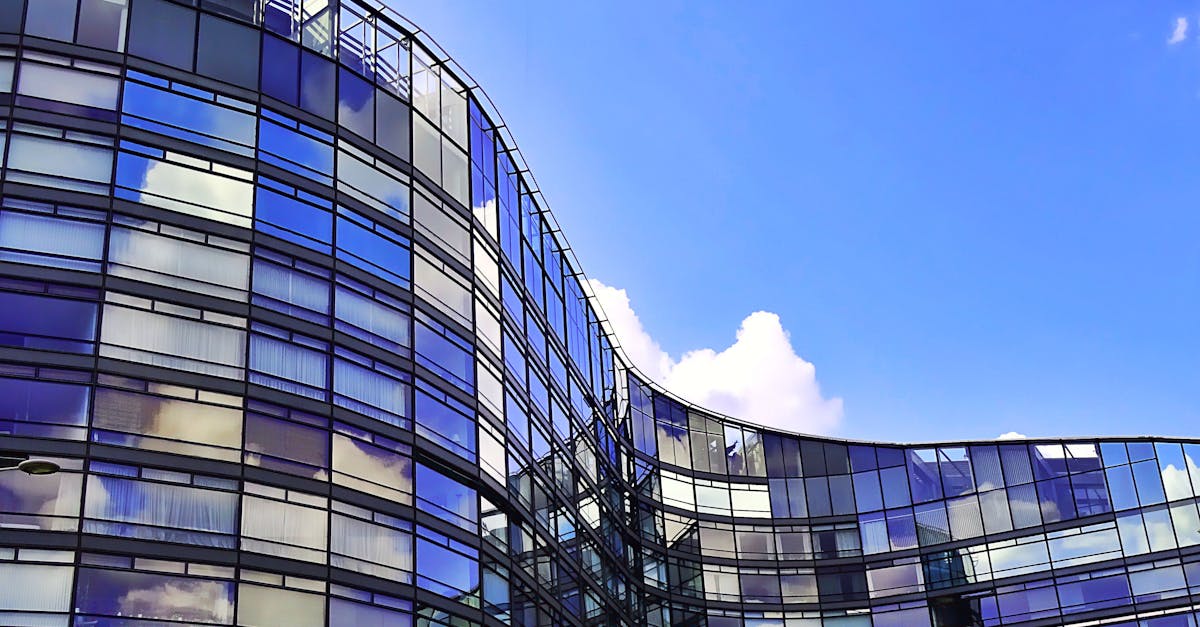 découvrez comment une façade éco-responsable permet de réduire l'empreinte écologique de votre bâtiment tout en améliorant son isolation et son esthétique. optez pour des solutions durables et respectueuses de l'environnement.