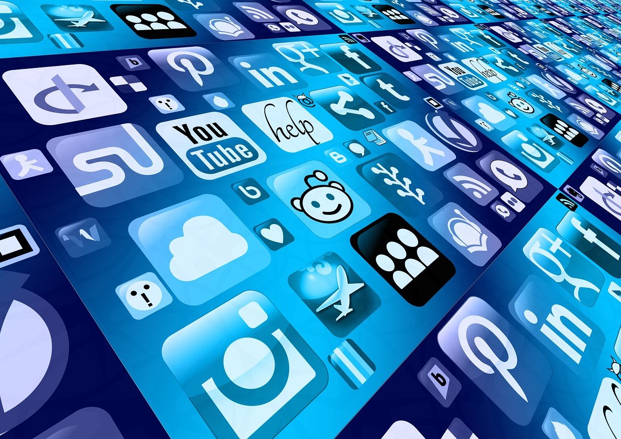 Le rôle des réseaux sociaux dans la sensibilisation au bilan carbone