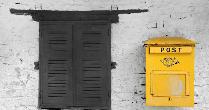 Boîte mail Auchan employé : ce qui diffère d'une enseigne à l'autre