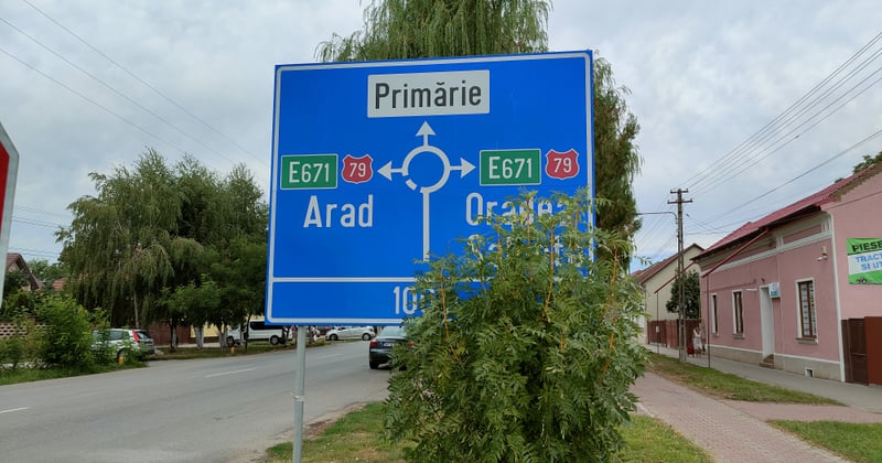 Panneau de signalisation entreprise à Nantes : la solution qui fait la différence
