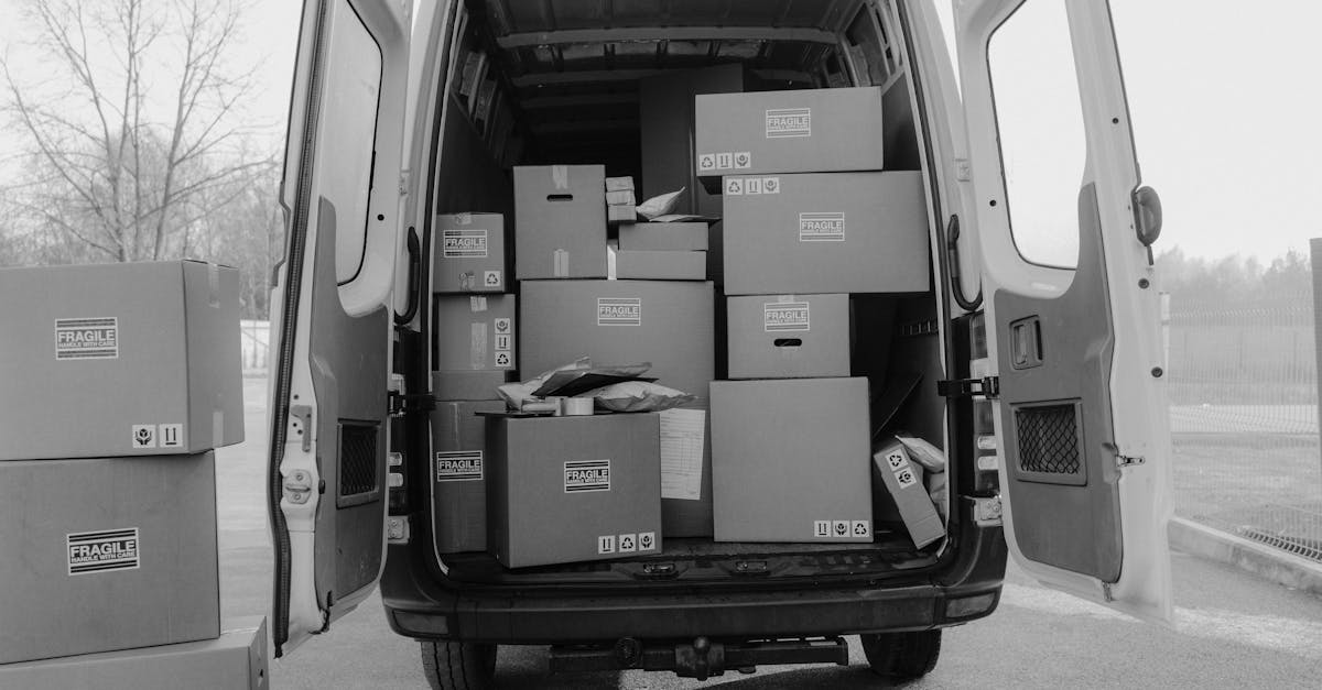 Logistique urbaine : les défis et solutions pour une ville plus connectée