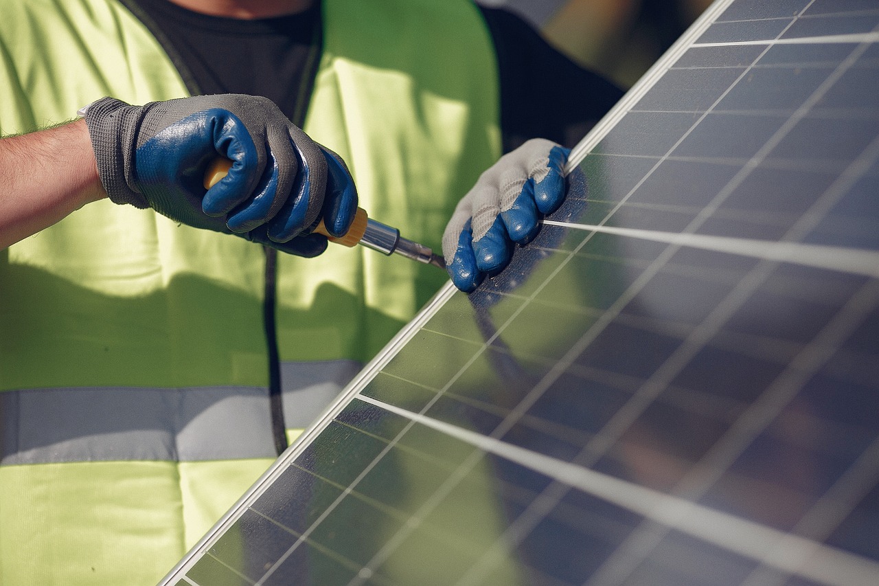 découvrez l'avenir de l'énergie renouvelable avec nos panneaux solaires efficaces et performants. profitez d'économies sur vos factures d'électricité tout en préservant l'environnement. installez des panneaux solaires chez vous et contribuez à une planète plus verte.