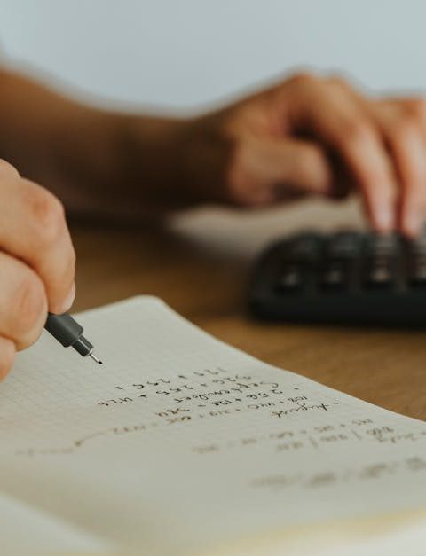 découvrez comment gérer efficacement vos dépenses avec nos conseils pratiques et astuces pour un budget maîtrisé. apprenez à suivre vos dépenses, à économiser et à optimiser vos finances personnelles.