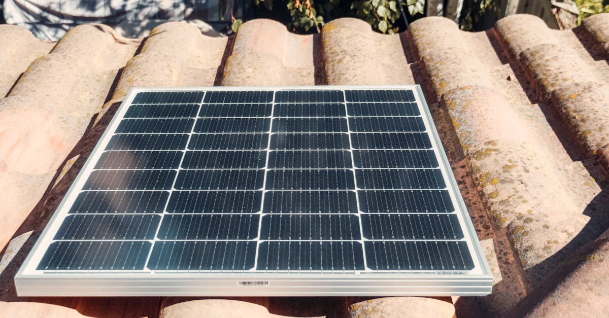 découvrez comment atteindre l'indépendance énergétique grâce à des solutions durables et innovantes. explorez les stratégies pour réduire votre dépendance aux énergies fossiles et promouvoir un avenir plus vert.