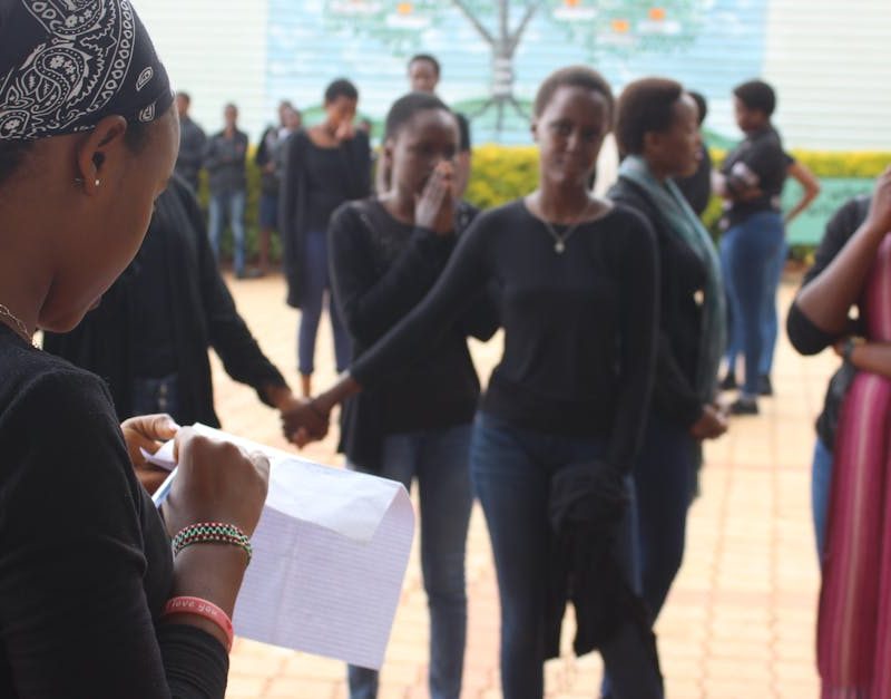 découvrez l'importance de l'engagement communautaire dans le renforcement des liens sociaux, la promotion de l'inclusion et la création d'un impact positif. explorez des stratégies et des initiatives pour encourager la participation citoyenne et bâtir des communautés dynamiques.