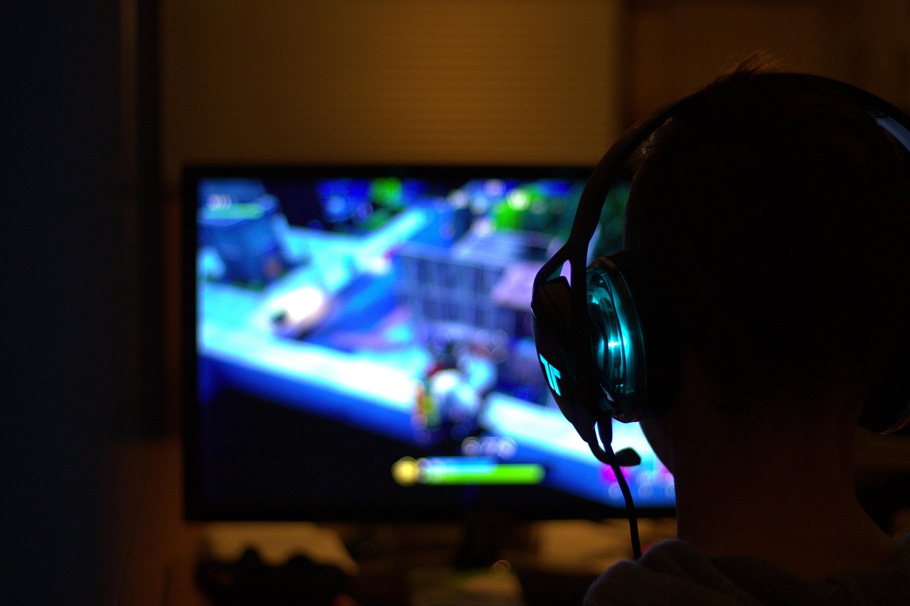 découvrez comment le gaming durable révolutionne l'industrie du jeu vidéo en adoptant des pratiques éco-responsables, du matériel écologique aux initiatives pour réduire l'empreinte carbone des joueurs et des entreprises.