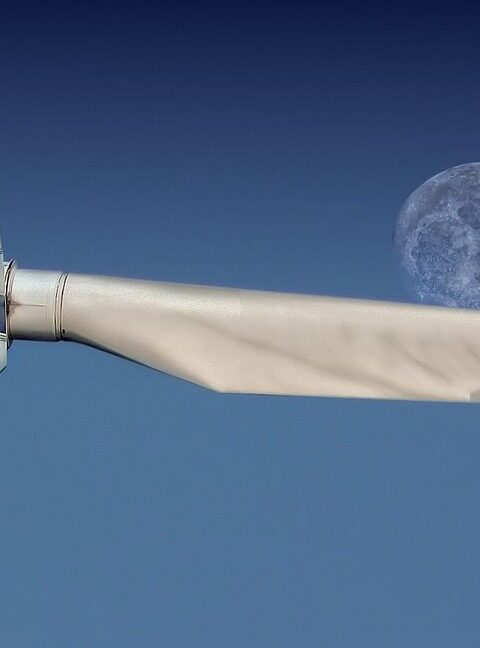 découvrez comment atteindre l'indépendance énergétique grâce à des solutions durables, réduire votre facture d'énergie et contribuer à la transition écologique.