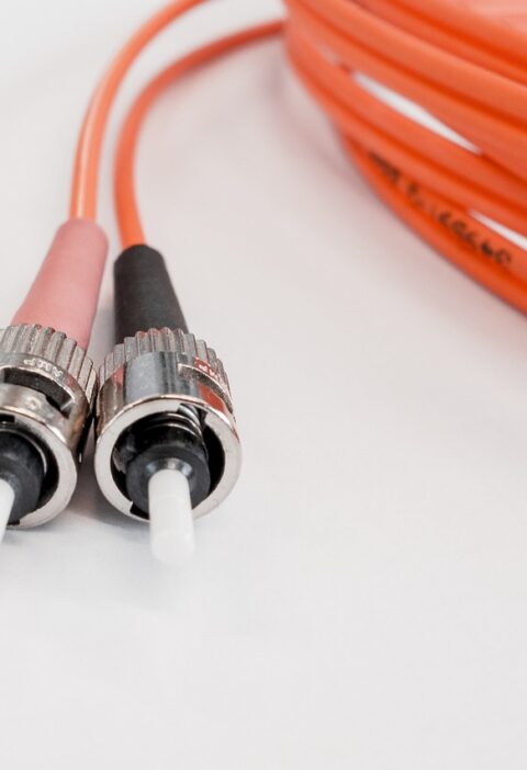 d&eacute;couvrez tout ce qu'il faut savoir sur les data centers : infrastructures essentielles pour le stockage, la gestion et la s&eacute;curit&eacute; des donn&eacute;es &agrave; grande &eacute;chelle.