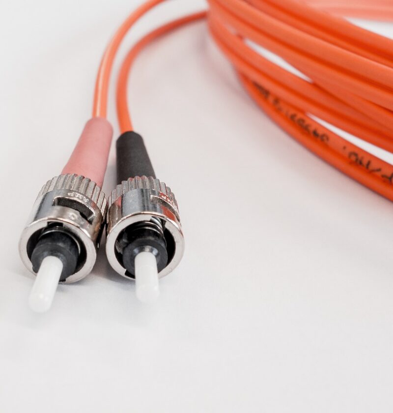 d&eacute;couvrez tout ce qu'il faut savoir sur les data centers : infrastructures essentielles pour le stockage, la gestion et la s&eacute;curit&eacute; des donn&eacute;es &agrave; grande &eacute;chelle.