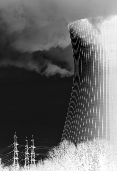 d&eacute;couvrez les r&eacute;acteurs nucl&eacute;aires en europe : leur r&ocirc;le, leur fonctionnement et leur impact sur la production d'&eacute;nergie durable dans l'union europ&eacute;enne.